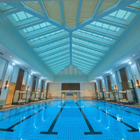 Ningbo Qianhu Hotel