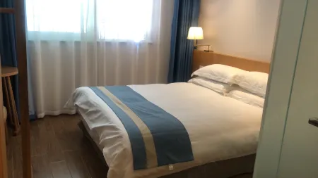 Traveler's Home Boutique Hotel Отели рядом с достопримечательностью «CPC Wannan Special Committee Former Site»