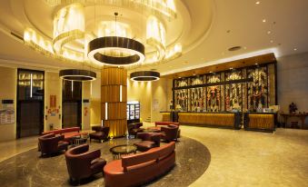 Aoyi Fashion Hotel (Foshan West Railway Station Haiyi Plaza)