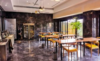 Tongren Dengta Hotel