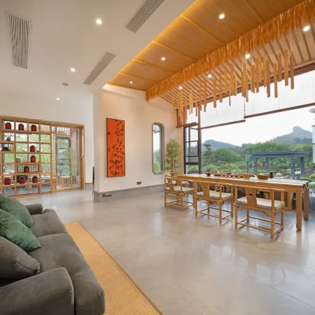 Mingshanli · Yishan Banshui · All-Mountain View Mountain Lodge (Impression Dahongpao)