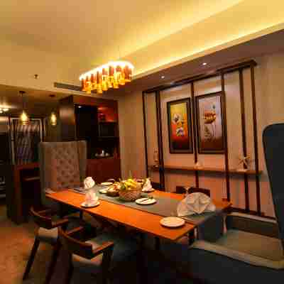 Ocean Paradise Hotel & Resorts Dining/Meeting Rooms