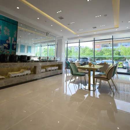 Xana Hotelle (Jinzhou Zhongyang South Street)