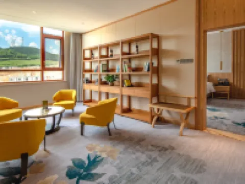 Caohai Spring Hot Spring Holiday Hotel Hotels in Weining