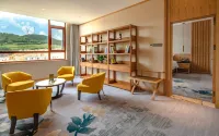 Caohai Spring Hot Spring Holiday Hotel Hotels in Weining
