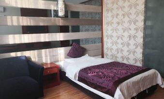 Yulin Lecheng Hotel