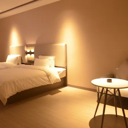 HanTing Hotel (Ankang Pingli Nüwa Cultural Square) Hoteles en Pingli