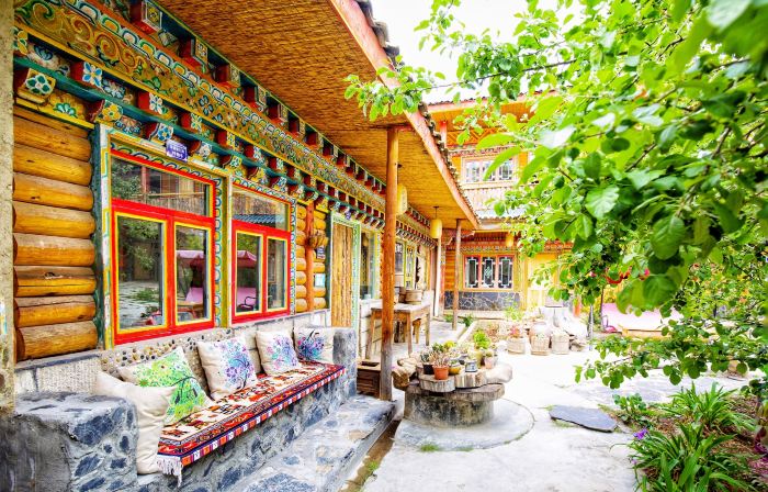 Daocheng Sanmao Homestay