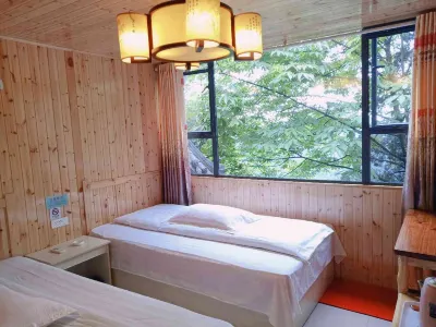 jing jian lnn Hotels near Second Gate to Heaven