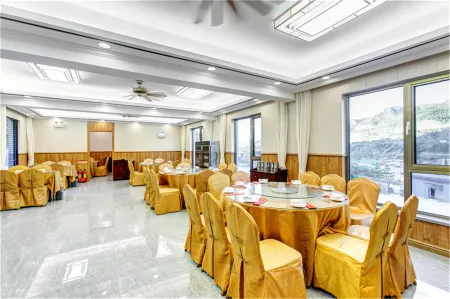 Dayu Villa Отели в г. Ичуань