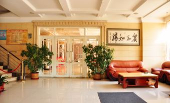 Donggang Chunlin Hotel