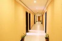 Tianmen Yipinju Business Hotel