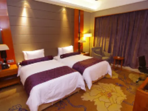 Shenghe Regent Hotel Hotels in Changge