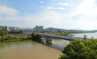 Binjiang Fashion Theme Hotel Huangshan Tunxi Old Street