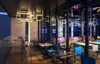 Aloft Taipei Zhongshan Hotels in Taipei
