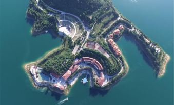 Shengzhong Lake Holiday Hotel