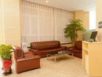 7Days Inn Chain Hotel (Guangrao Sunwu Road) Hotels in Guangrao
