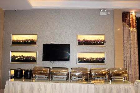 Feng Yuan International Hotel Отели рядом со станцией Nanzhang Railway Station