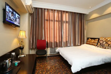 Changchunxiari Hotel Отели рядом с достопримечательностью «Jinlin University (Chaoyang Campus)»