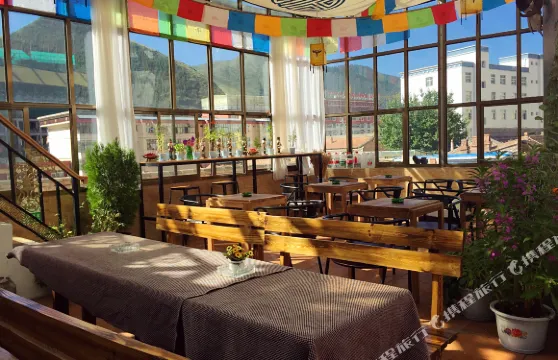 夏河拉章藏家客棧