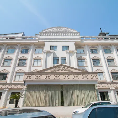 Jinlongkang Hotel