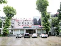 จินเจียง อินน์ ซีเล็ค ลูซาน ซีเนติค เซียงซาน โร้ด หยุนจง โฮเต็ล โรงแรมใกล้เหม่ยหลูวิลล่า