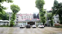 Jinjiang Inn Select (Lushan Scenic Area Xiangshan Road Yunzhong) Hotels near Lushan Overpass