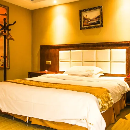 Caizi Jiaren Hotel