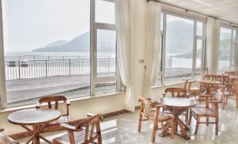 Qingdao Dream Beach Hotel