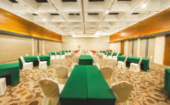 Tianjin Eagleland International Hotel