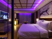 重庆东茉酒店 - 千与千寻榻榻米大床房