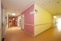 100 Inn (Fuqing Chenglong Pedestrian Street)