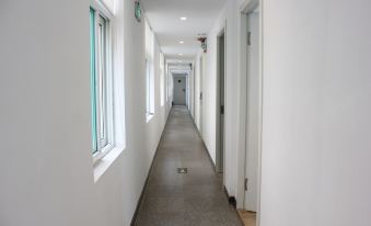 Jinan hundred guests hotel