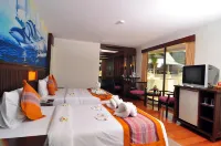 Phi Phi Island Cabana Hotel - balcony
