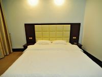 黄果树三合酒店 - 标准大床房