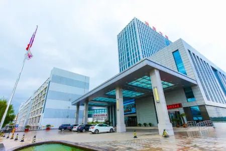 Xinjue International Hotel (Jiangyin High-speed Railway Station)