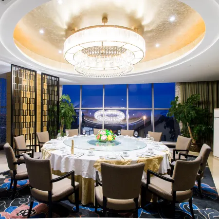 Rizhao Lanqiao Jinjiang Hotel (Wanpingkou Dongyi Town Branch)