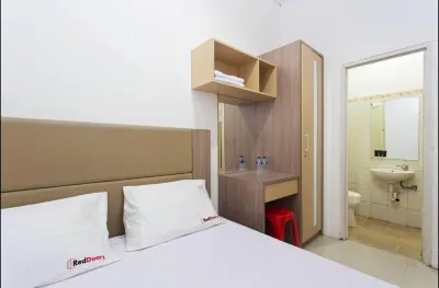 RedDoorz @ Kebon Kacang Hotel a Giacarta centrale