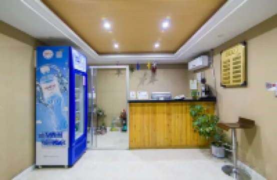 Phoenix boutique lnn (Nanyang Auto Parts City)