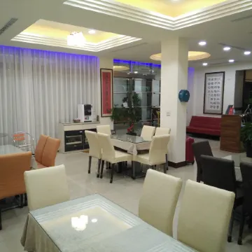 Frank's Hostel