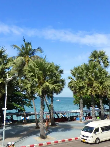 รูปภาพของเดอะบีชฟรอนท์ รีสอร์ท พัทยา 