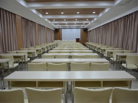 Danjiangkou Jiangjin Star Hotel Отели в г. Даньцзянкоу