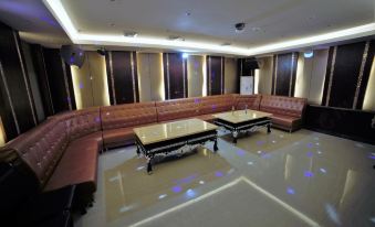 Jinggangshan Ciping Jinshimian Grand Hotel (Jinggangshan Scenic Area Visitor Center)