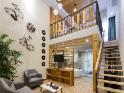 常熟缪竞雅艺术酒店 - 经典复式双床间