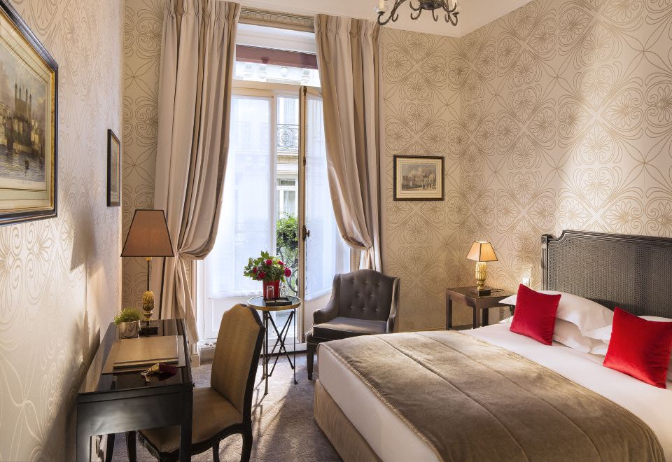 웨스트 엔드 호텔 파리 외관