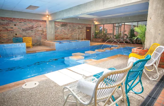 主權園汽車旅館