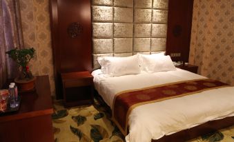 Q+ Shandan Renhe Hotel - Housity