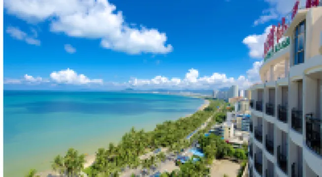 Sanya Bay Asgard Seaview Hotel