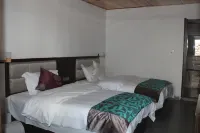 Shihong Inn