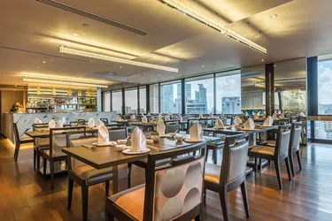 รูปภาพของเอ็มโพเรียม สวีท บาย ชาเทรียม